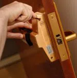 Locksmith Key Store St Louis, MO 314-800-0664 - new-locks-installation